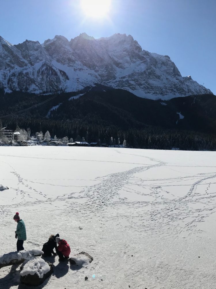 Winterwanderung um den Eibsee