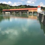 Familienwanderung an der Isar zum Ickinger Stauwehr