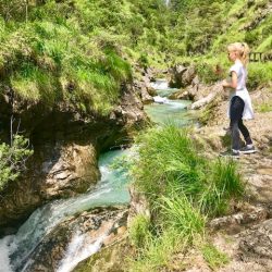 Spektakuläre Wanderung durch die Weißbachschlucht