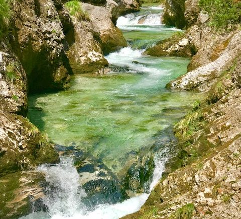 Spektakuläre Wanderung durch die Weißbachschlucht