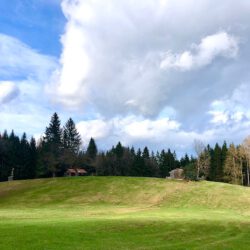 Familienwanderung zur Dachshöhle