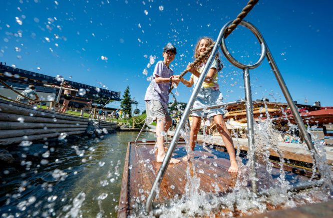 Wasserspaß bei den Sommer-Bergbahnen Wilder Kaiser-Brixental