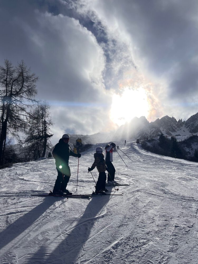 Auf zwei Brettern durch Südtirol: ein perfektes Winterwochenende in Rosskopf und Ladurns